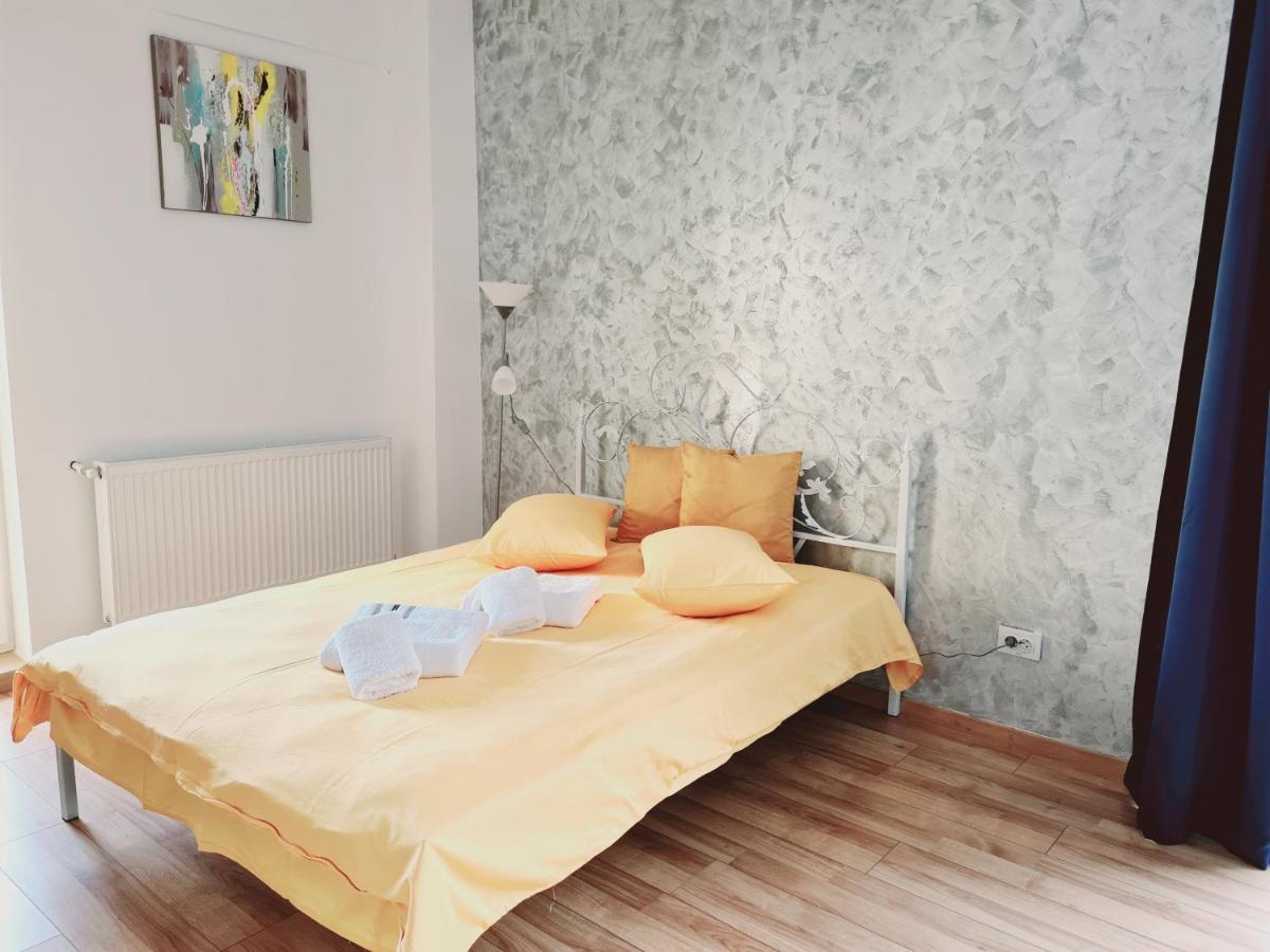 Ultracentral 5* Boutique Hotel Style Apartment. Brand New. 2 Rooms. Spacious. Free Parking クルージュ＝ナポカ エクステリア 写真