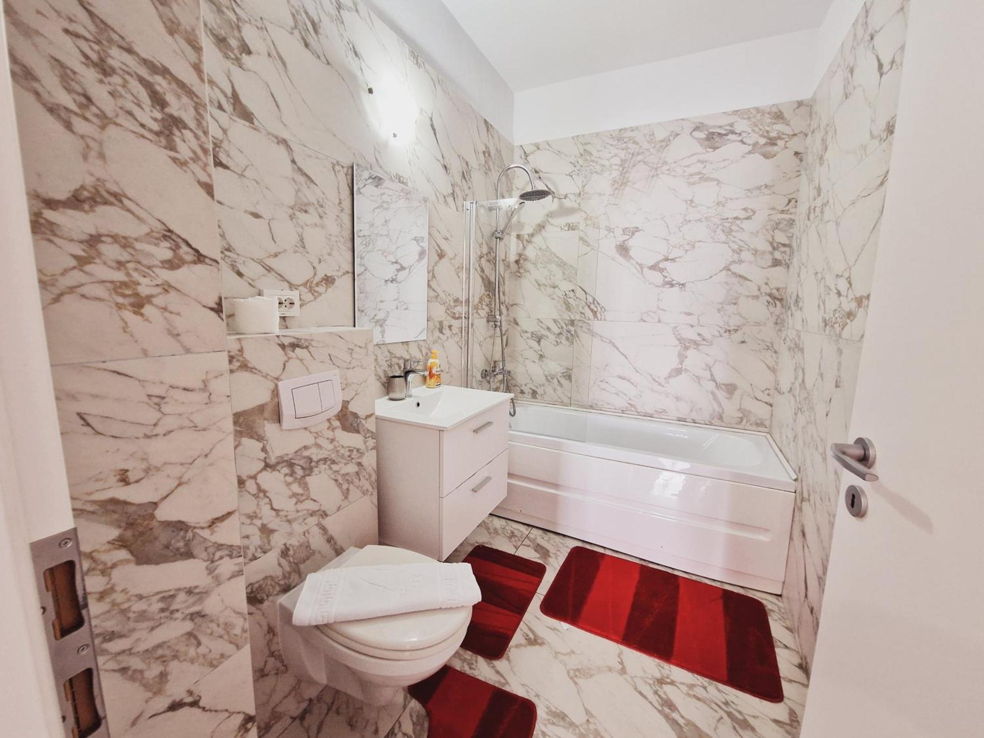 Ultracentral 5* Boutique Hotel Style Apartment. Brand New. 2 Rooms. Spacious. Free Parking クルージュ＝ナポカ エクステリア 写真