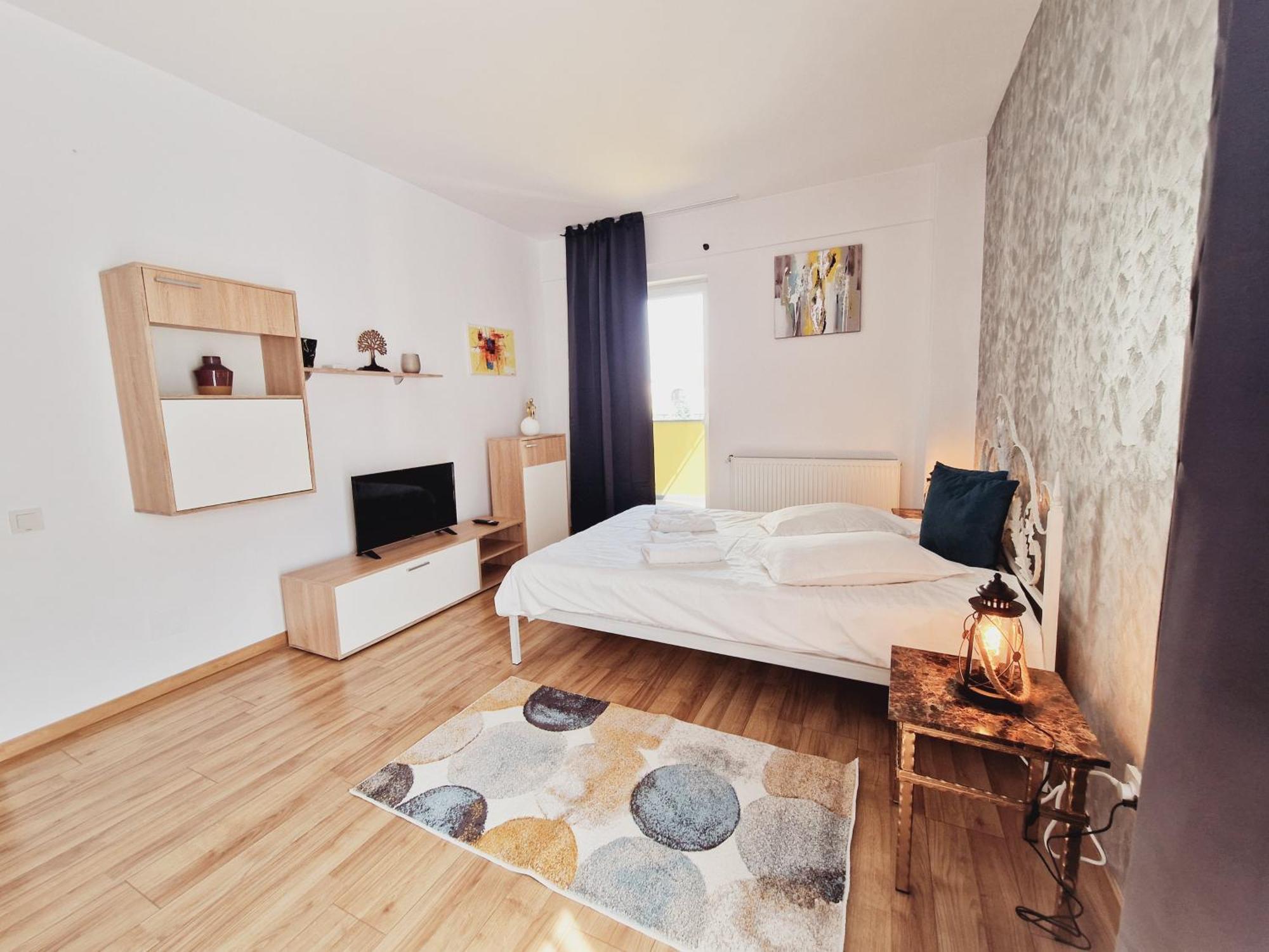 Ultracentral 5* Boutique Hotel Style Apartment. Brand New. 2 Rooms. Spacious. Free Parking クルージュ＝ナポカ エクステリア 写真